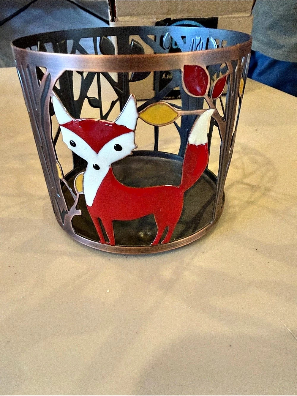 Bath & Body Works Floral Metal Candle Holder in Brown & Red
